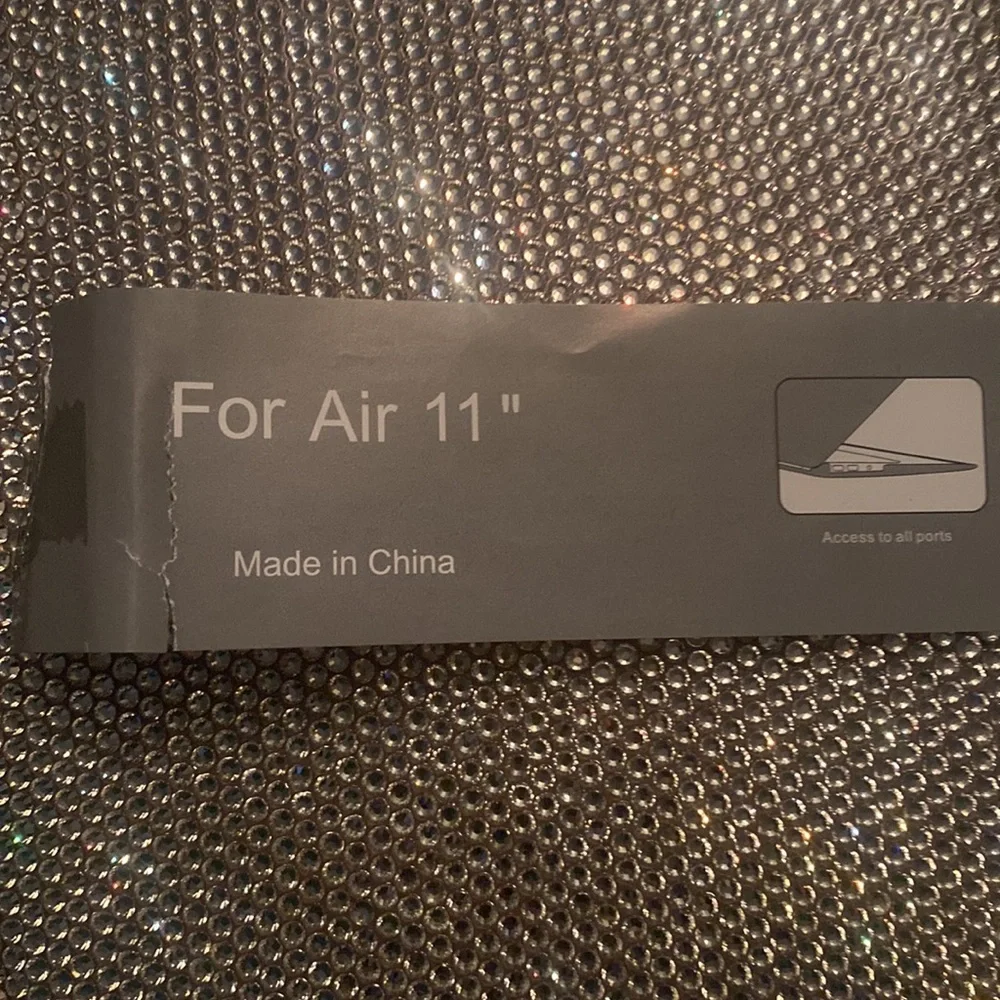 for macbook air 11 beautiful. but i bought the wrong size extra crystals include